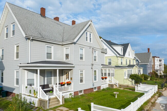 Wellington is home to many well-kept duplex-style homes.