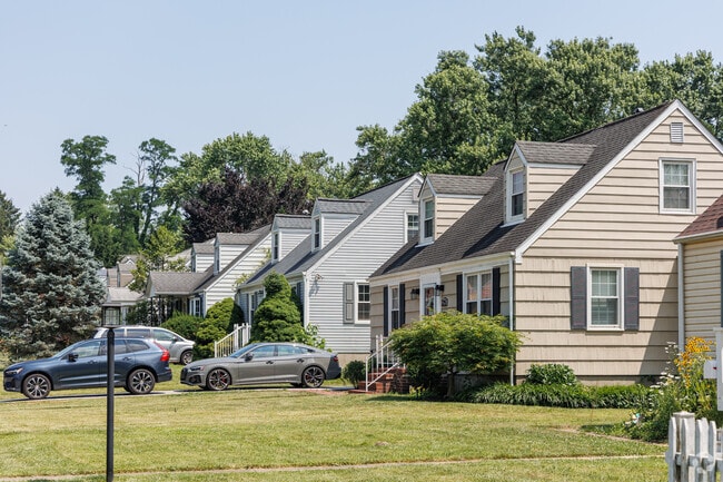 Quaint Cape Cod homes line the streets of Mays Chapel.