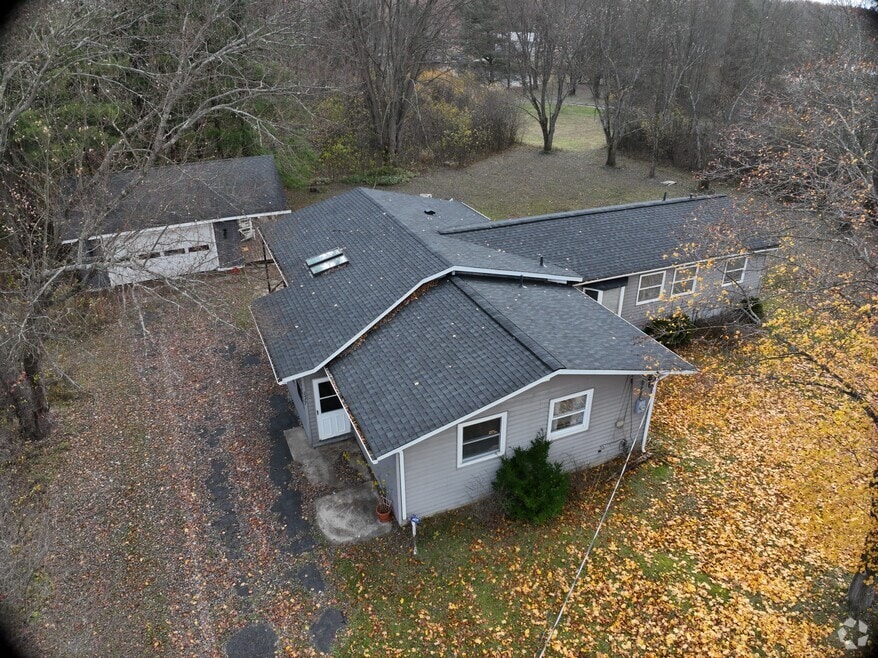 2477 Trellis Place, Roaming Shores, OH 44084 - photo 2