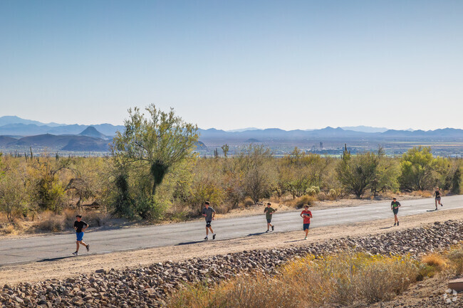 A local running club meets near The Preserve at Dove Mountain.