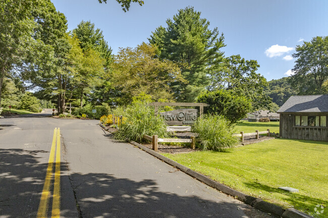 Carver Academy is located at 350 High Hill Road in Wallingford, CT.