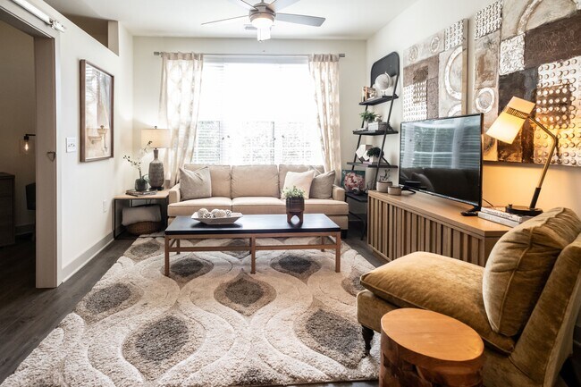 Park 35 on Clairmont, Birmingham, AL 35222 - photo 5