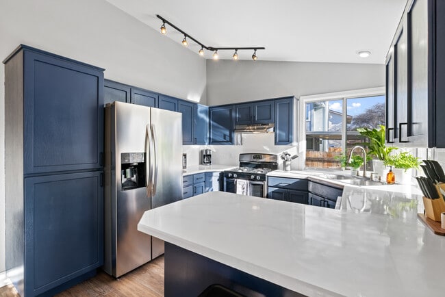 9701 W Poppy St unit Bedroom 3, Boise, ID 83704 - photo 2