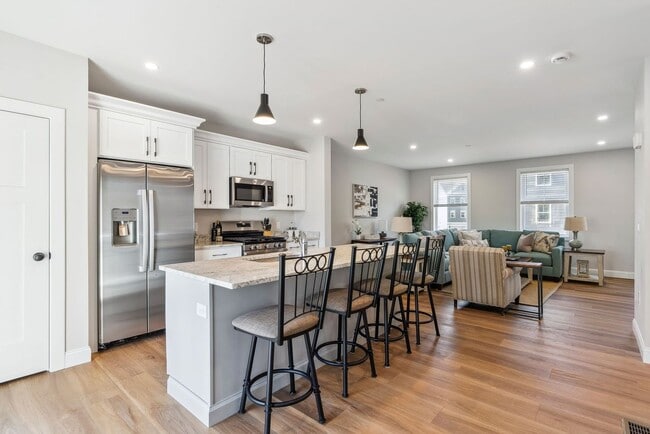 Bayberry Commons- 3 Bedroom 2.5 Bath Townhomes with 2 Car Garage, Rochester, NH 03867 - photo 5