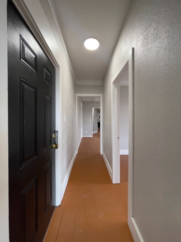 287 E Edsel Ford Fwy unit 3 bedroom, Detroit, MI 48202 - photo 3