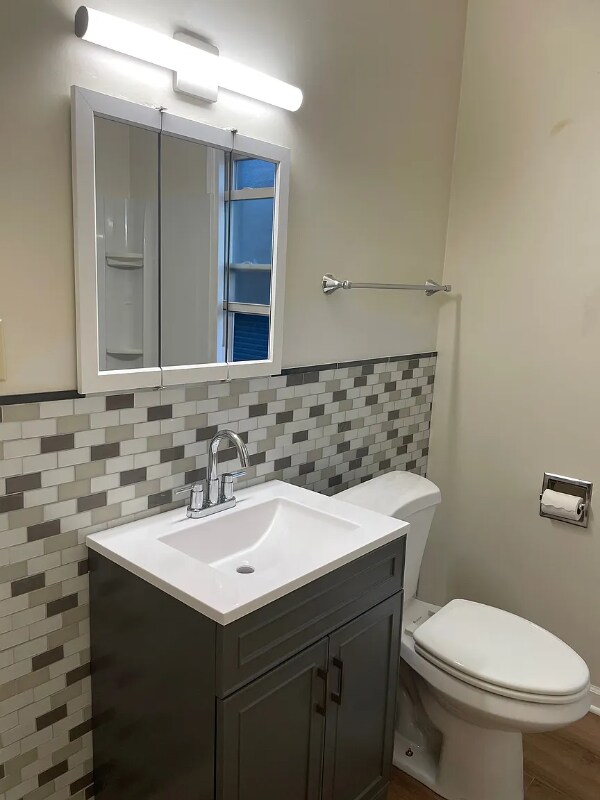 1022 N Menard Ave, Chicago, IL 60651 - photo 4