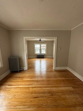 28 Foley St Unit 2, West Hartford, CT 06110