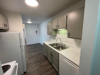 725 Washington St, Monroe, MI 48161