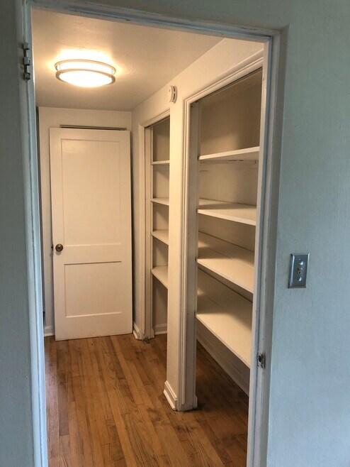 760 N Westmoreland Dr unit 2, Orlando, FL 32804 - photo 1