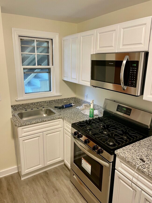 65 West St Unit 2, Worcester, MA 01609