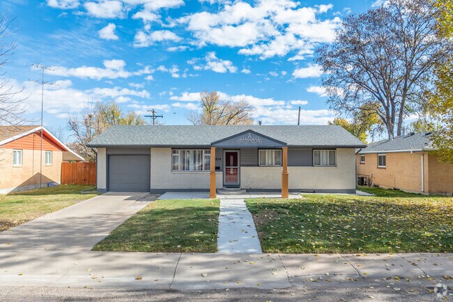 Discover charming ranch-style homes in the Farr neighborhood.