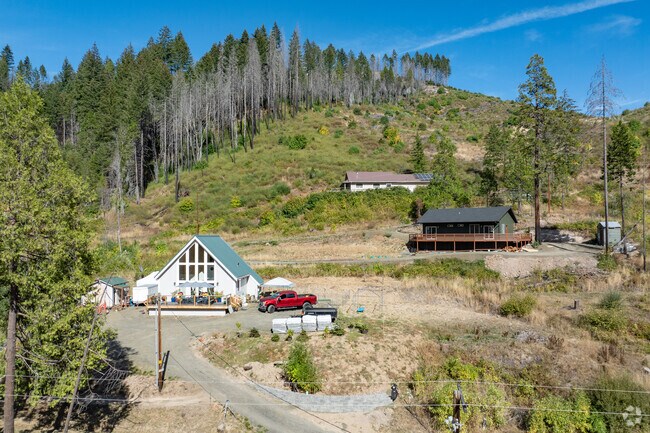 Homes in Glide offer amazing forest and river views.