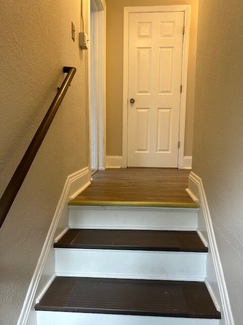 2032 Manitou Ave unit 2, Saint Paul, MN 55119 - photo 2