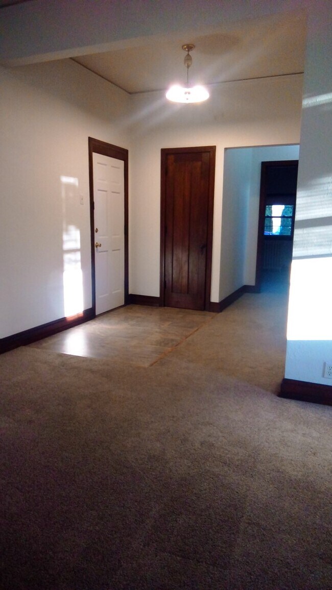 27 State N St unit 3, Chilton, WI 53014 - photo 5