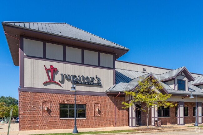 West Haven residents can head to Jupiter's At The Crossing for some pizza and billiards.