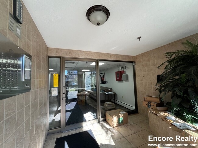 385 Massachusetts Ave unit 79, Arlington, MA 02474 - photo 3