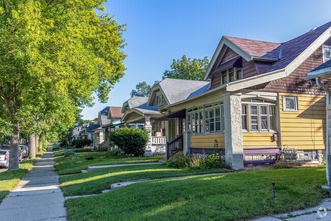 A colorful row of homes on display in the Borchert Field neighborhood.