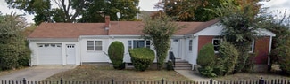 618 Wood St, Somerset, MA 02726