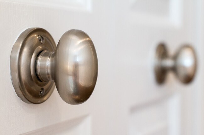 1703 Pine St unit . 1, Philadelphia, PA 19103 - photo 3