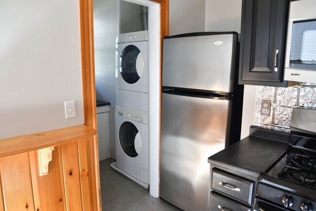 86 Elmira St unit 2, Brighton, MA 02135 - photo 3