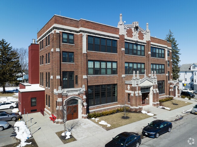 Electric City Barn is an artistic community center with a wood shop, recording studio and more.