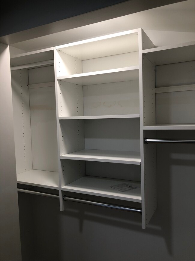 633 Glenview Ave unit 2, Highland Park, IL 60035 - photo 6