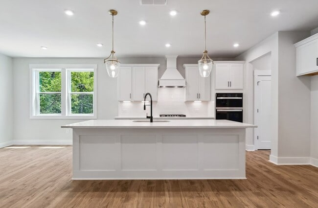 4002 Adler Cir, Buford, GA 30519 - photo 6