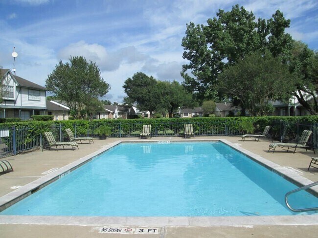 1213 Lyric Ln, Pasadena, TX 77503 - photo 3