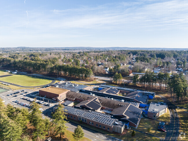 Pennichuck Middle School in Nashua, NH serves grades 6-8.