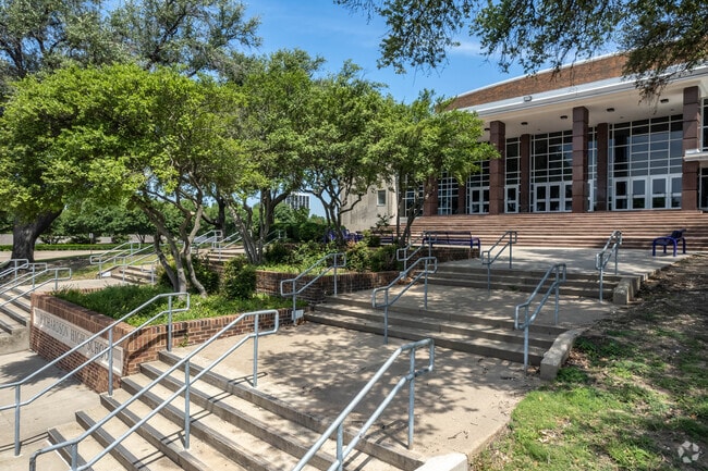 Richardson Richardson High School Entrance with Stairs