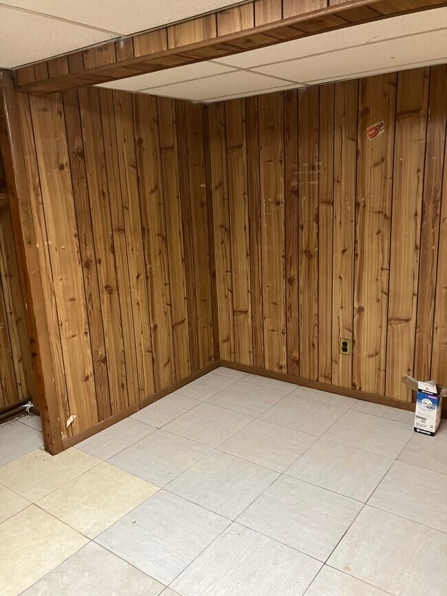 13511 231st St unit Basement, Springfield Gardens, NY 11413 - photo 5