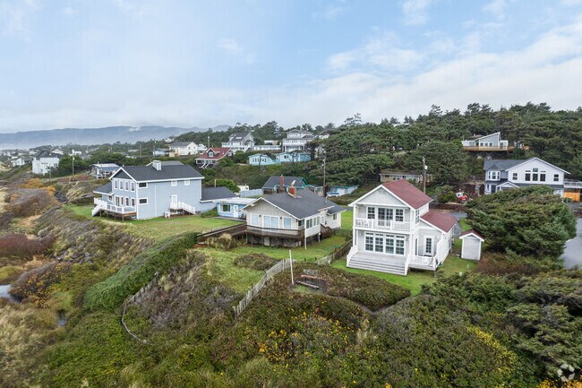 An aerial view of the Heceta Beach neighborhood.