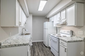 5123 Secor Rd, Toledo, OH 43623