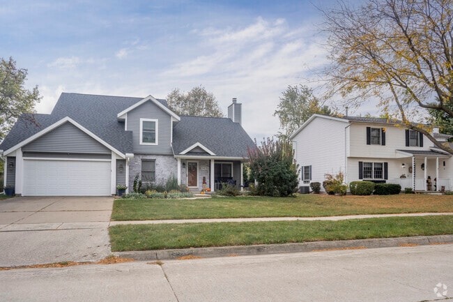 Contemporary colonial style homes are popular among young families in Old Farm Lakes.