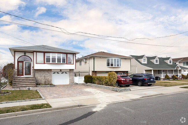 Hi-Ranch and expanded cape homes are very common in Barnum Island.