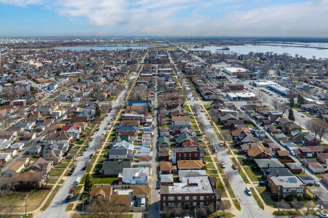 You can see Wolf Lake sitting on the north end of Whiting.