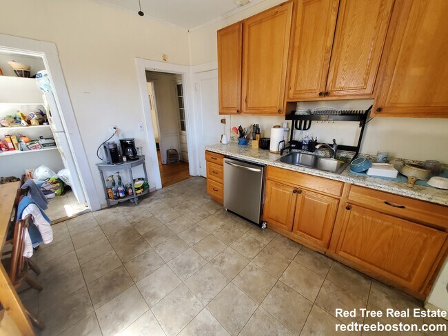 12 Royce Rd unit 2, Allston, MA 02134 - photo 5