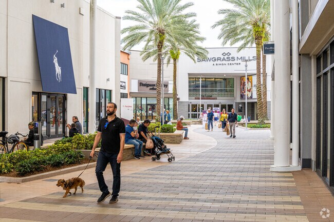 Sawgrass Mills has more than 350 stores near Windmill Ranch Estates.