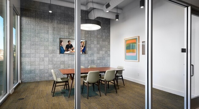 Roadrunner on McDowell, Scottsdale, AZ 85257 - photo 7