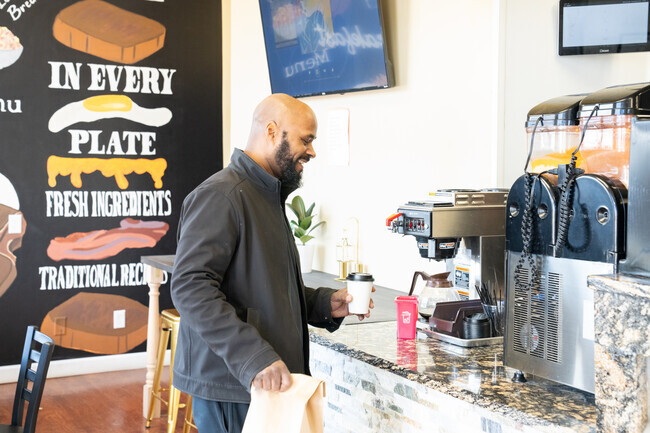 Pleasant Run has numerous restaurants and stores throughout the neighborhood.