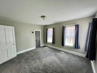 1460 W 4th St Unit 2nd Floor, Williamsport, PA 17701