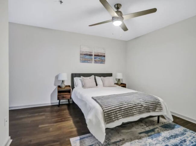 1555 Elm St unit ID1335754P, Dallas, TX 75201 - photo 2