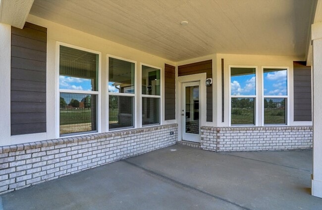 7282 Portico Ln, McCordsville, IN 46055 - photo 3