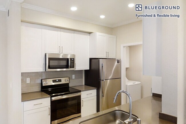 1300 The Alameda unit FL2-ID5892A, San Jose, CA 95126 - photo 6