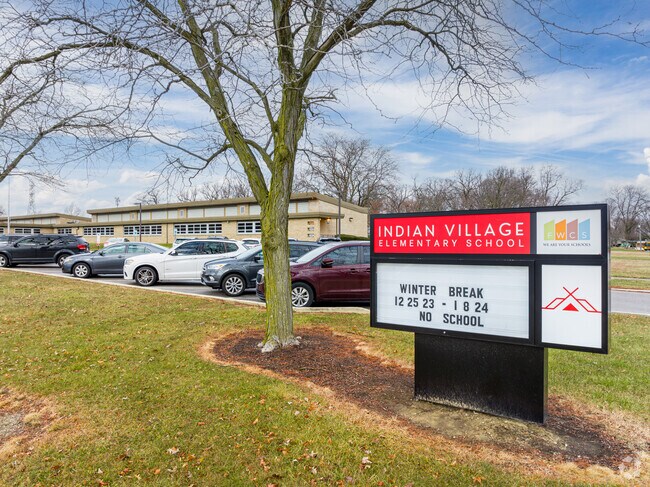Welcome to Fort Wayne's Indian Village Elementary School.