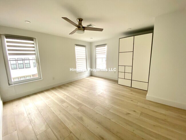 10 Ward St, Boston, MA 02127 - photo 7