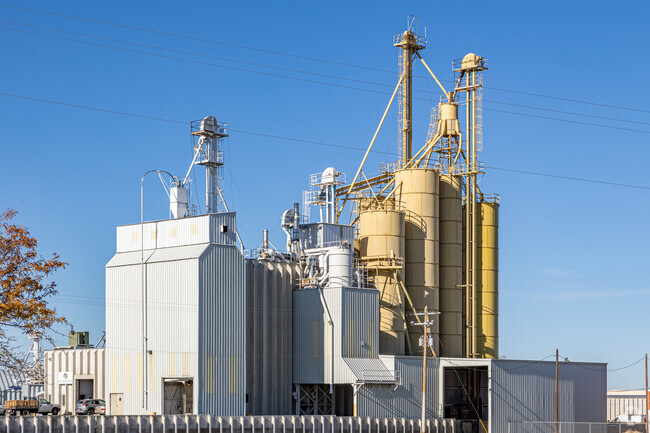 Industrial sites line Buhl’s outskirts, reflecting its economic roots.