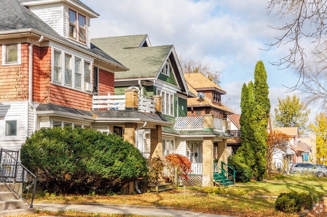Another example of the many styles of homes found throughout Saint Joseph.