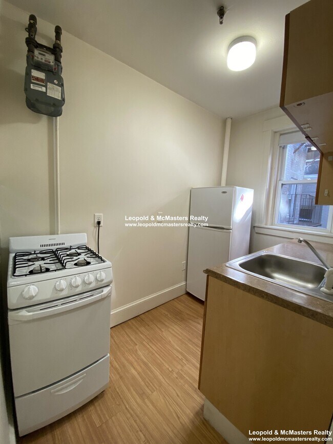 1209 Boylston St unit 22, Boston, MA 02215 - photo 3
