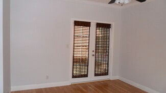 909 N Poinsettia Place Unit A, Los Angeles, CA 90046